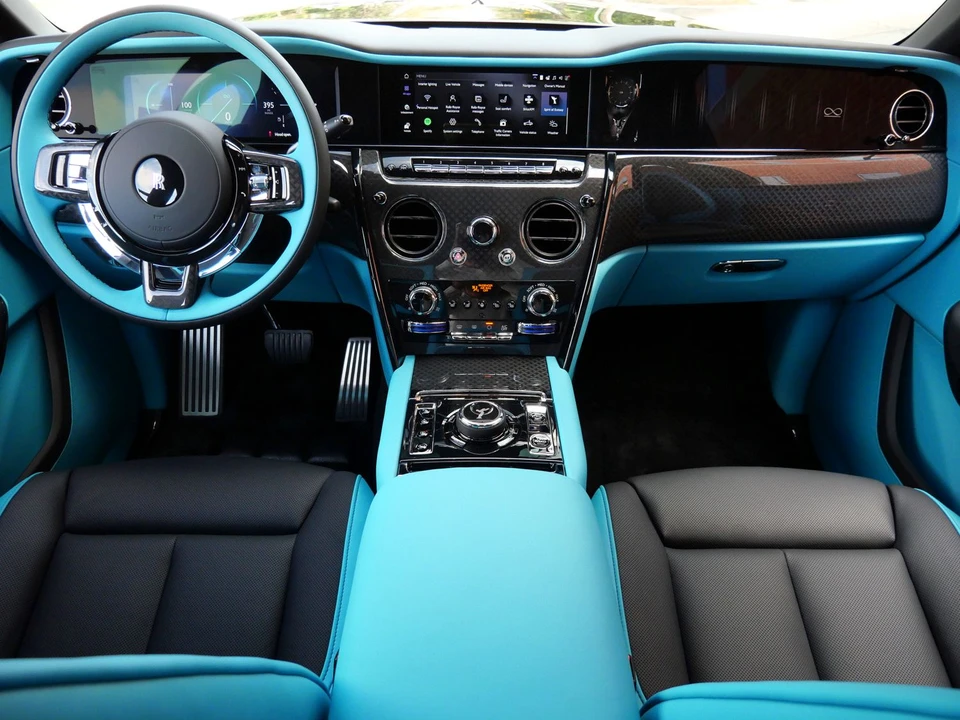 2027 Rolls-Royce Cullinan Black Badge - Image 4 of 31