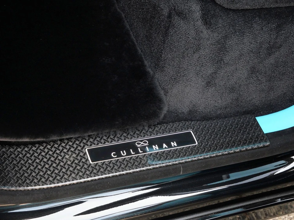 2027 Rolls-Royce Cullinan Black Badge - Image 9 of 31