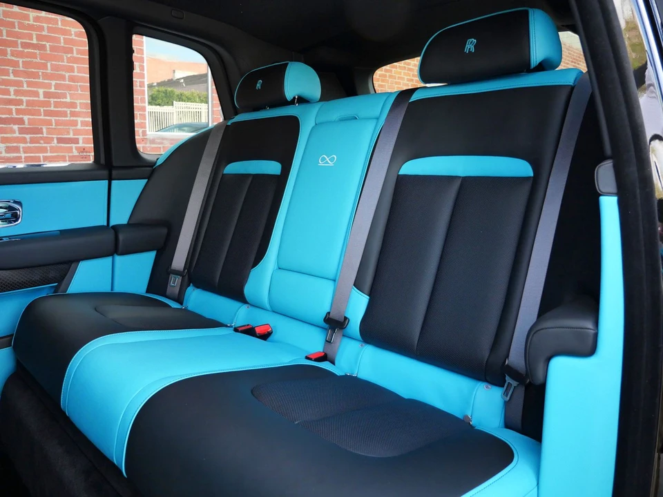 2027 Rolls-Royce Cullinan Black Badge - Image 8 of 31