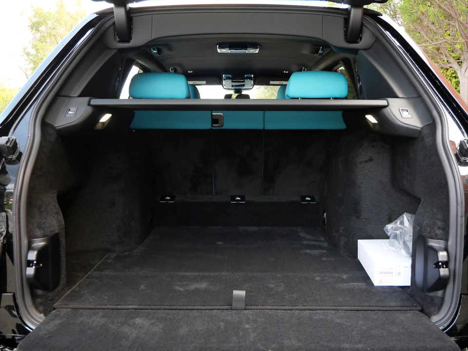 2027 Rolls-Royce Cullinan Black Badge - Image 29 of 31
