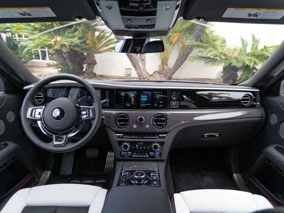 2027 Rolls-Royce Ghost Black Badge 2nd Gen - Image 4 of 31