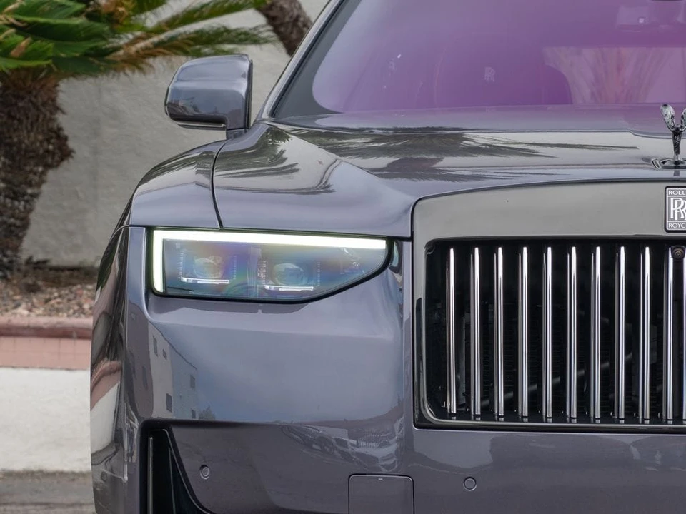 2027 Rolls-Royce Ghost Black Badge 2nd Gen - Image 7 of 31