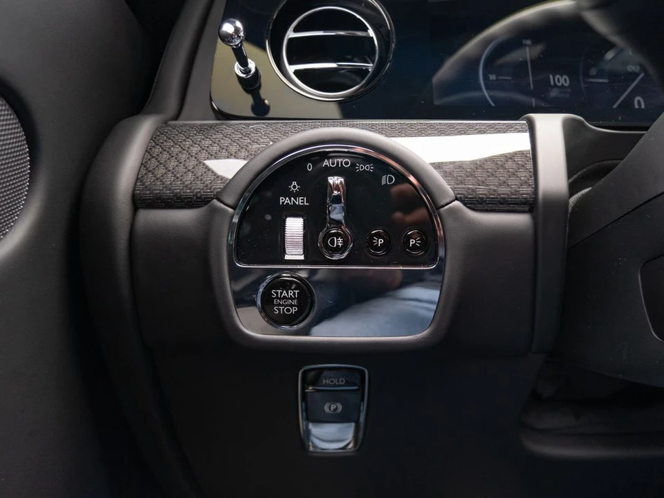 2027 Rolls-Royce Ghost Black Badge 2nd Gen - Image 23 of 31