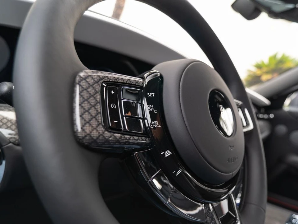 2027 Rolls-Royce Ghost Black Badge 2nd Gen - Image 21 of 31