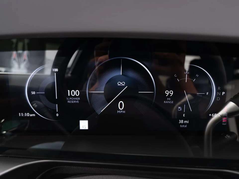 2027 Rolls-Royce Ghost Black Badge 2nd Gen - Image 16 of 31