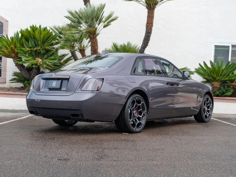 2027 Rolls-Royce Ghost Black Badge 2nd Gen - Image 2 of 31