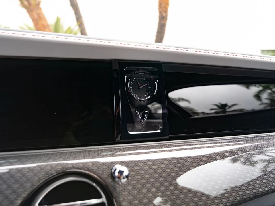 2027 Rolls-Royce Ghost Black Badge 2nd Gen - Image 14 of 31