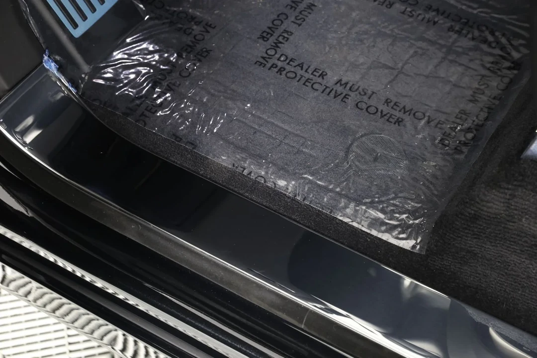 2027 Rolls-Royce Cullinan - Image 31 of 31