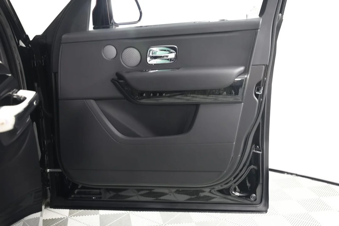 2027 Rolls-Royce Cullinan - Image 22 of 31