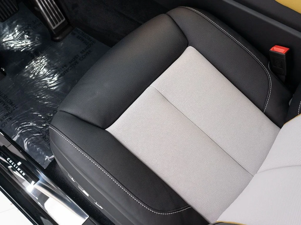 2027 Rolls-Royce Cullinan - Image 20 of 31