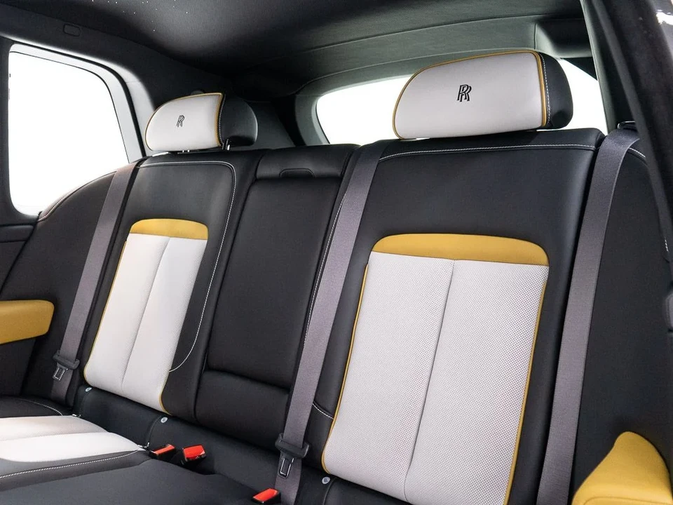 2027 Rolls-Royce Cullinan - Image 27 of 31