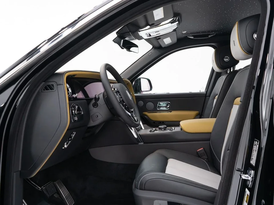2027 Rolls-Royce Cullinan - Image 16 of 31