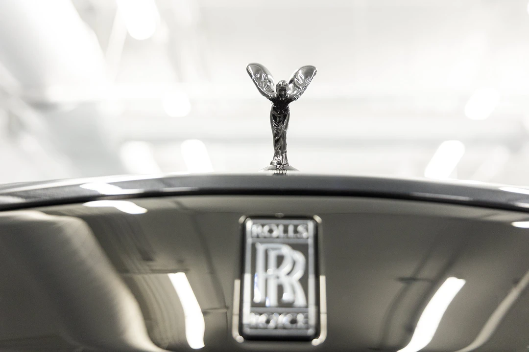 2027 Rolls-Royce Cullinan Black Badge - Image 16 of 31