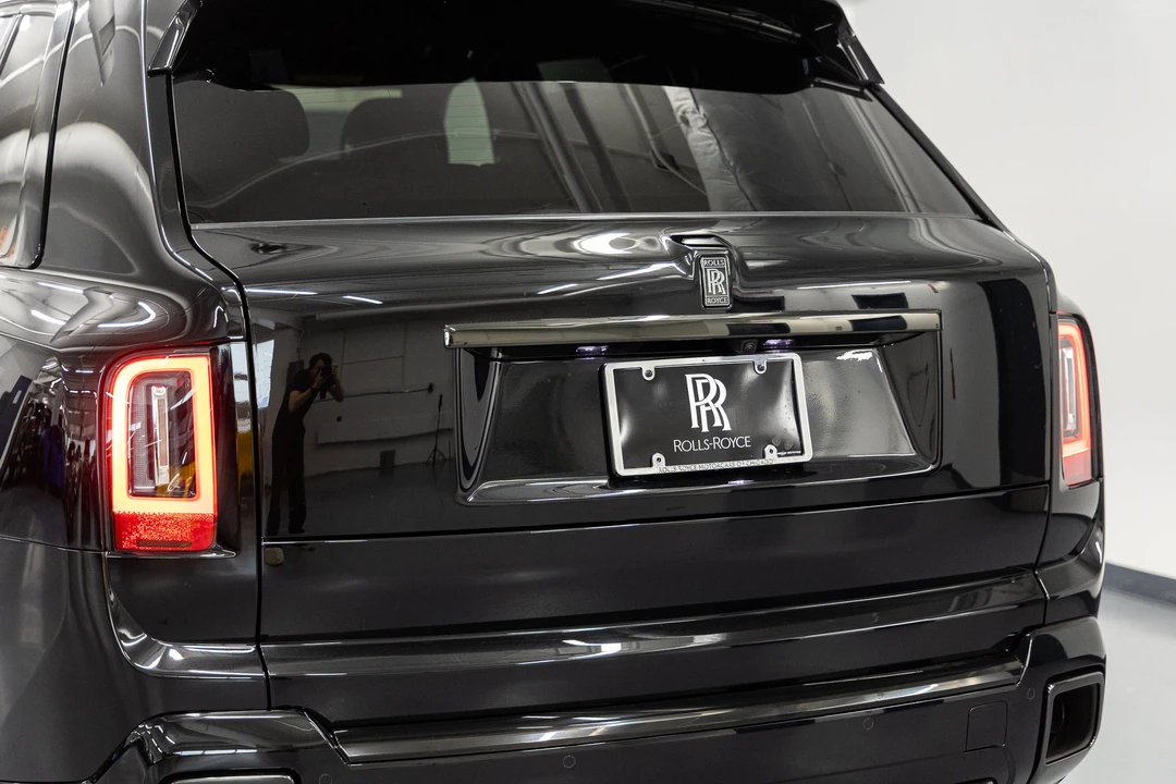 2027 Rolls-Royce Cullinan Black Badge - Image 21 of 31