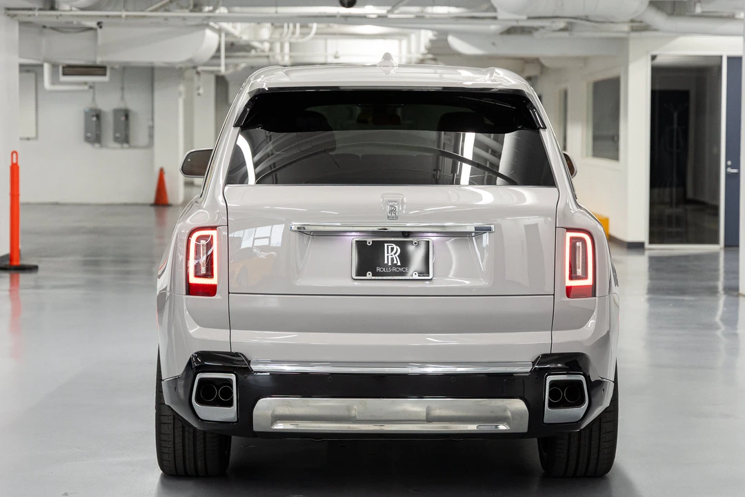 2027 Rolls-Royce Cullinan - Image 5 of 31