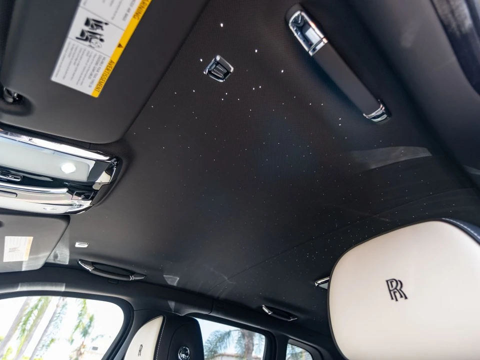 2027 Rolls-Royce Cullinan - Image 26 of 31
