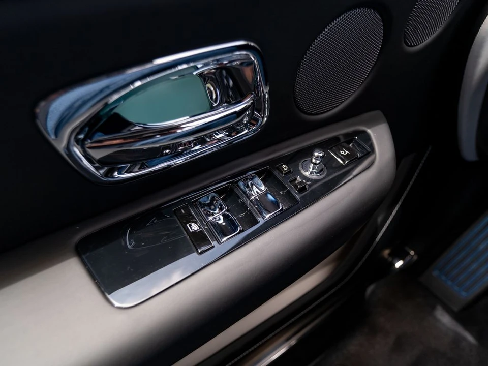 2027 Rolls-Royce Cullinan - Image 11 of 31