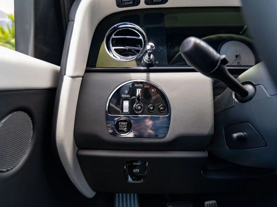 2027 Rolls-Royce Cullinan - Image 22 of 31