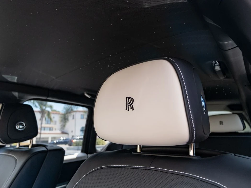 2027 Rolls-Royce Cullinan - Image 10 of 31