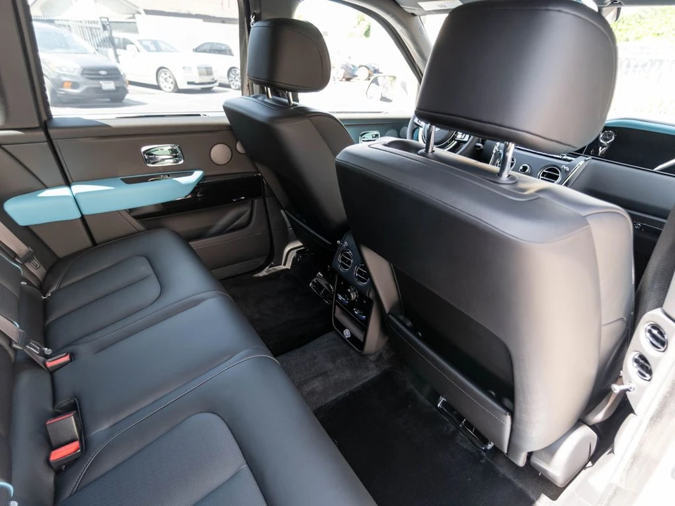 2027 Rolls-Royce Cullinan - Image 30 of 31