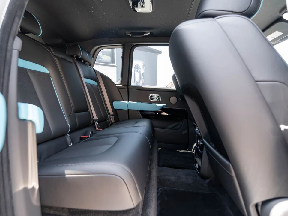 2027 Rolls-Royce Cullinan - Image 31 of 31