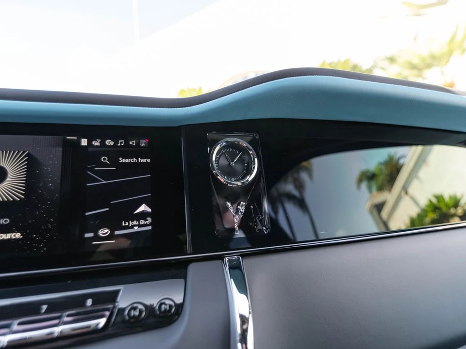 2027 Rolls-Royce Cullinan - Image 14 of 31