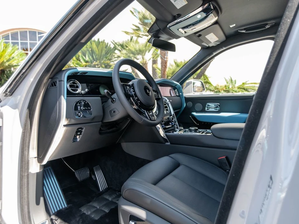2027 Rolls-Royce Cullinan - Image 25 of 31