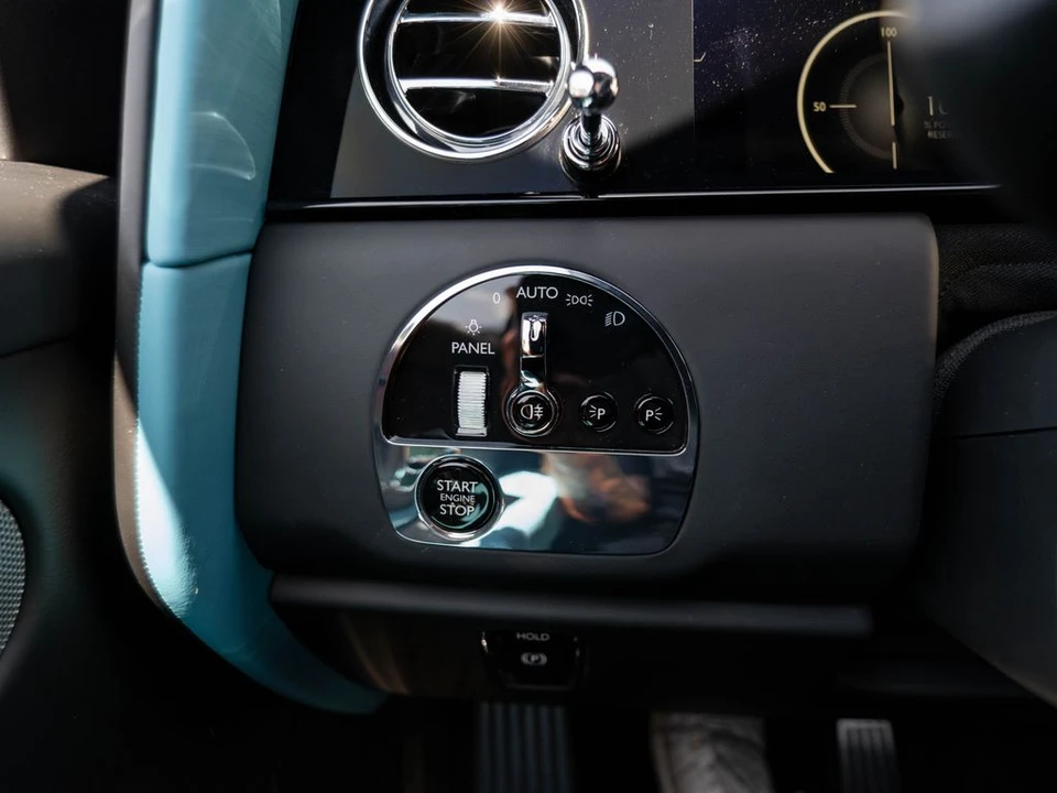 2027 Rolls-Royce Cullinan - Image 23 of 31