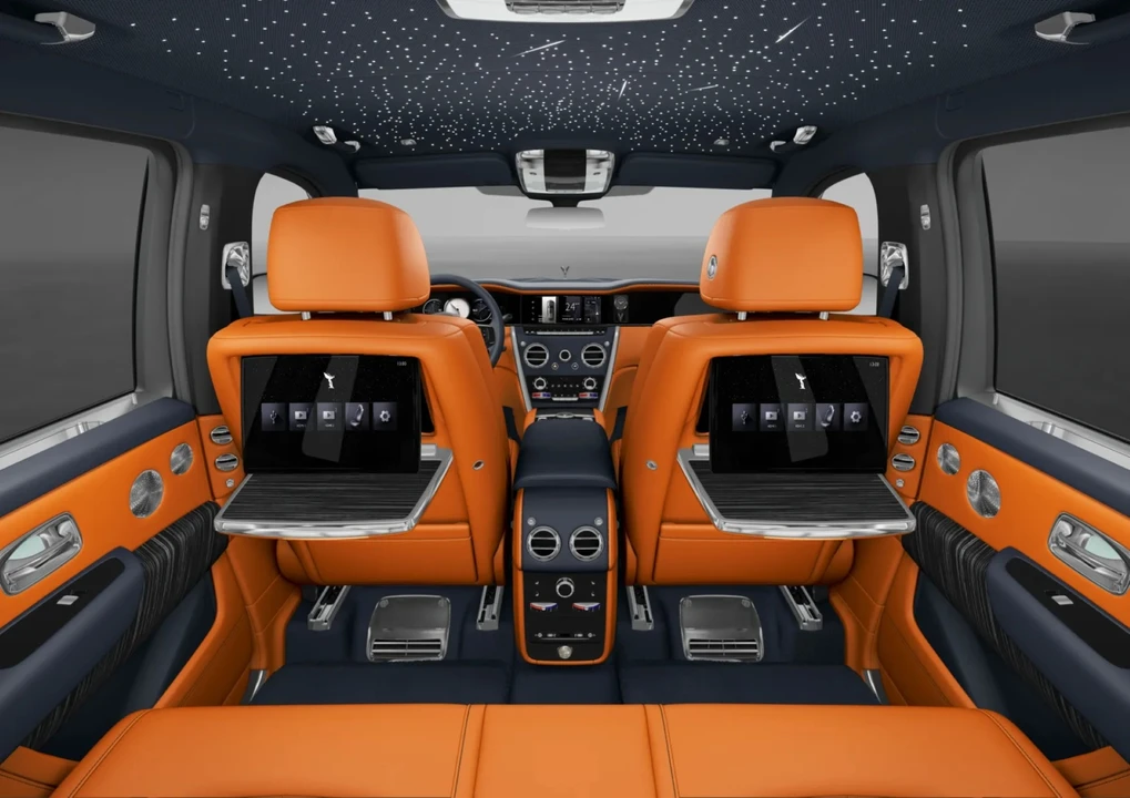 2027 Rolls-Royce Cullinan - Image 7 of 8