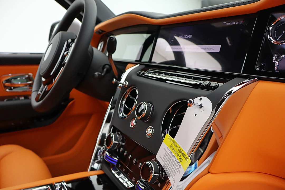 2027 Rolls-Royce Cullinan - Image 28 of 31