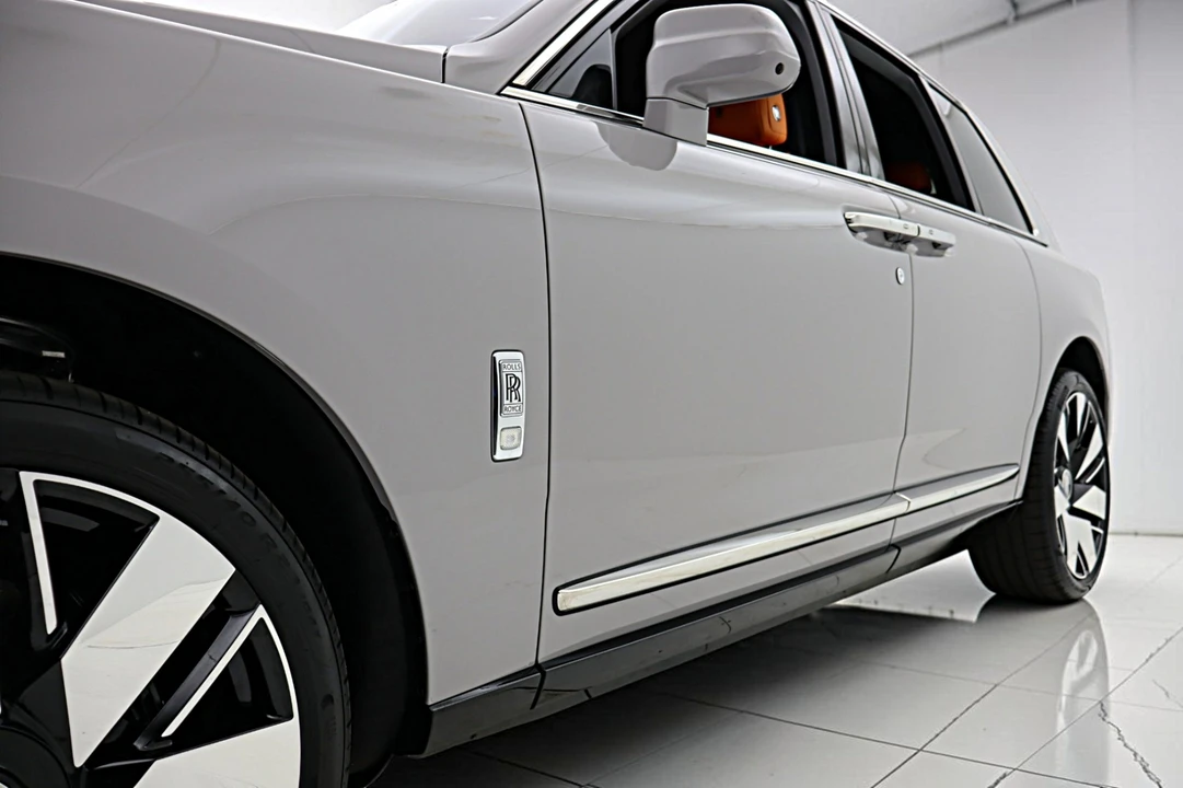 2027 Rolls-Royce Cullinan - Image 25 of 31