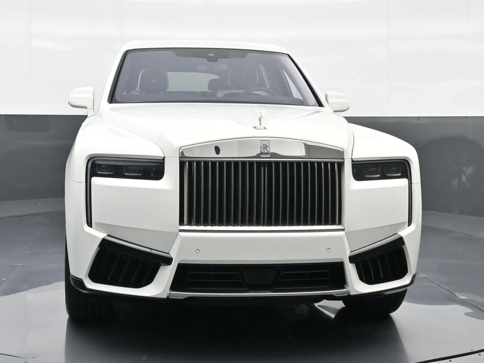 2027 Rolls-Royce Cullinan - Image 5 of 21