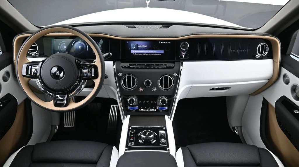 2027 Rolls-Royce Cullinan - Image 4 of 21