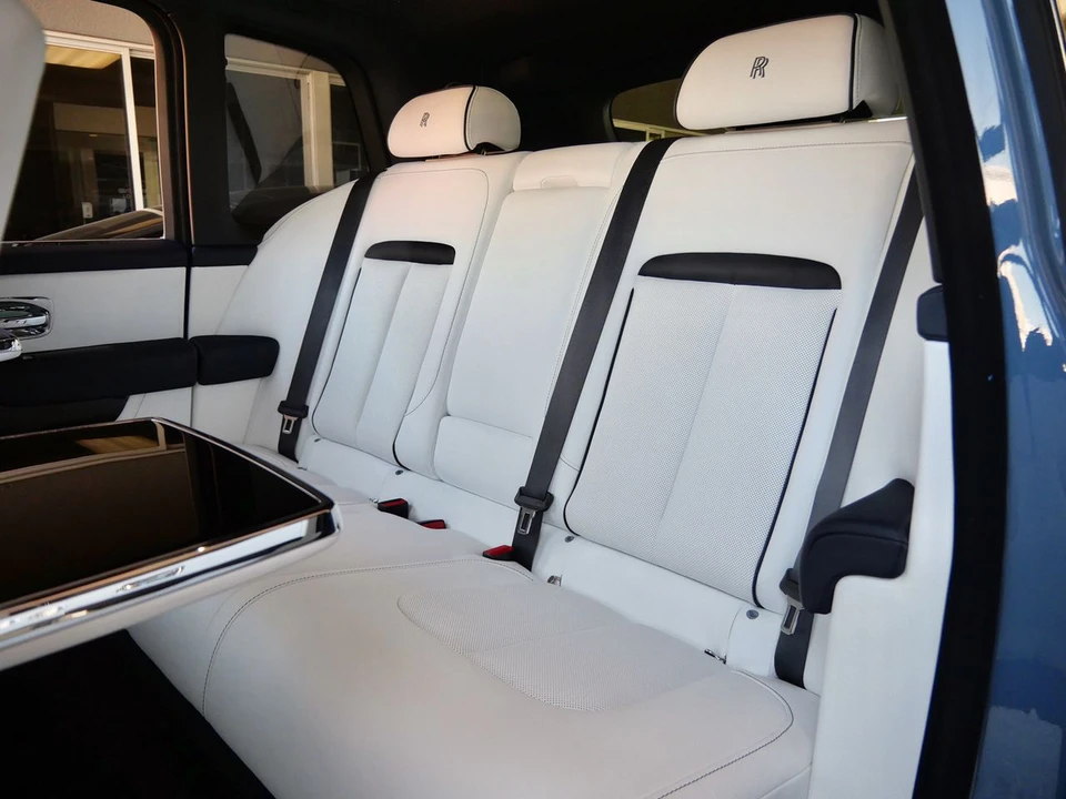 2027 Rolls-Royce Cullinan - Image 8 of 31