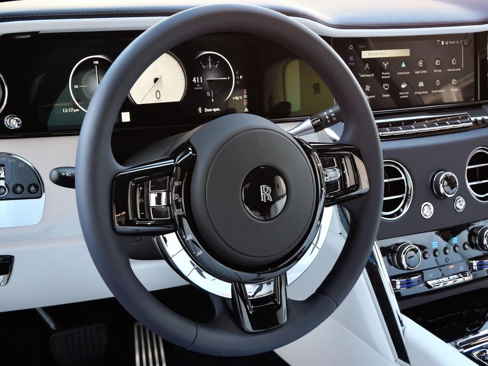2027 Rolls-Royce Cullinan - Image 24 of 31