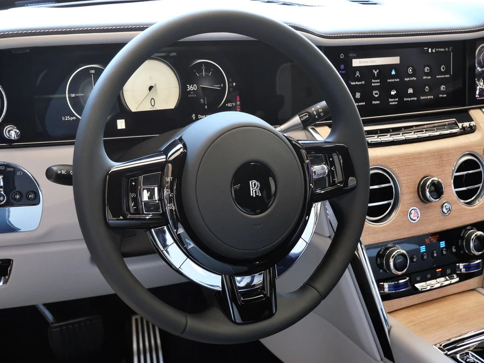 2027 Rolls-Royce Cullinan - Image 17 of 31