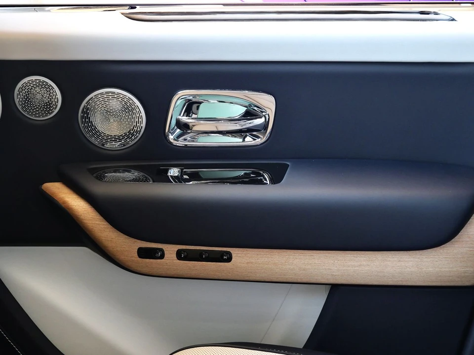 2027 Rolls-Royce Cullinan - Image 11 of 31