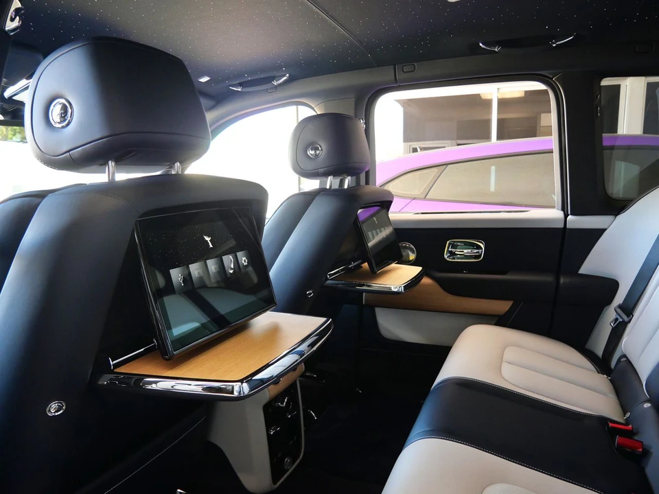 2027 Rolls-Royce Cullinan - Image 30 of 31