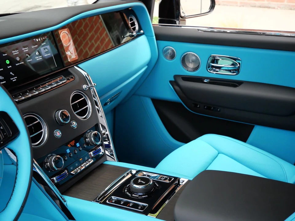 2027 Rolls-Royce Cullinan - Image 23 of 31