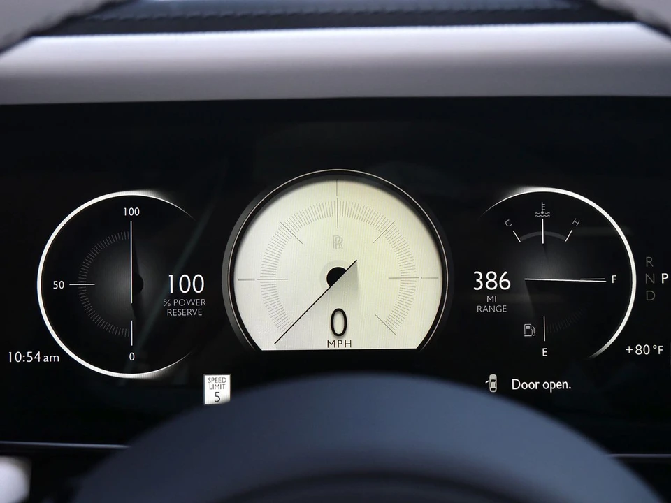 2027 Rolls-Royce Cullinan - Image 16 of 31