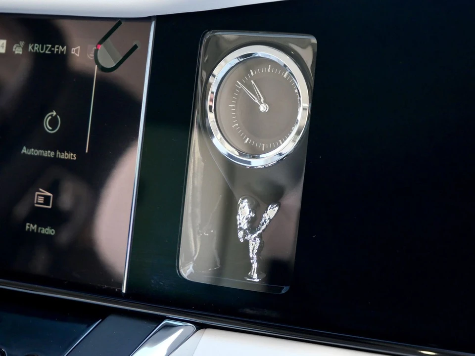 2027 Rolls-Royce Cullinan - Image 14 of 31