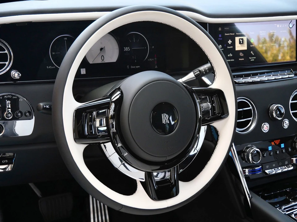 2027 Rolls-Royce Cullinan - Image 24 of 31