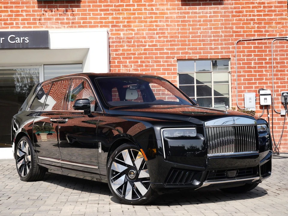 2027 Rolls-Royce Cullinan - Image 20 of 31
