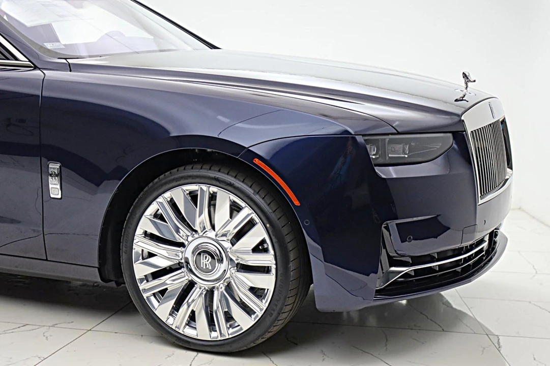 2027 Rolls-Royce Ghost 2nd Gen - Image 18 of 31