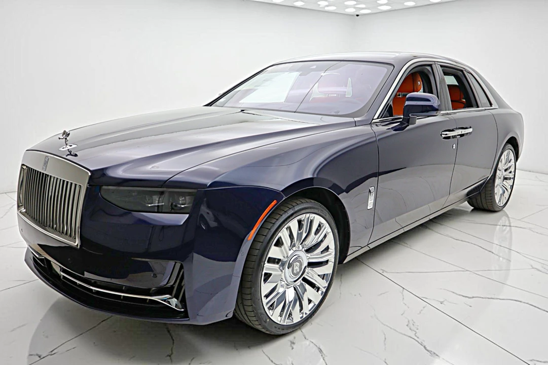 2027 Rolls-Royce Ghost 2nd Gen - Image 11 of 31