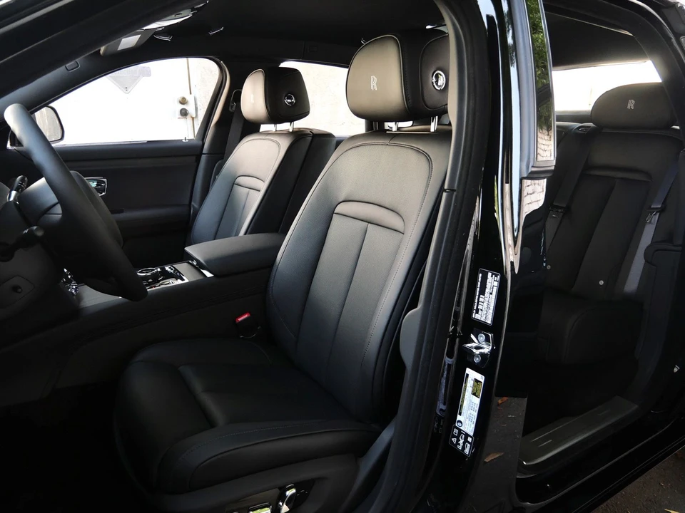 2027 Rolls-Royce Ghost 2nd Gen - Image 19 of 31