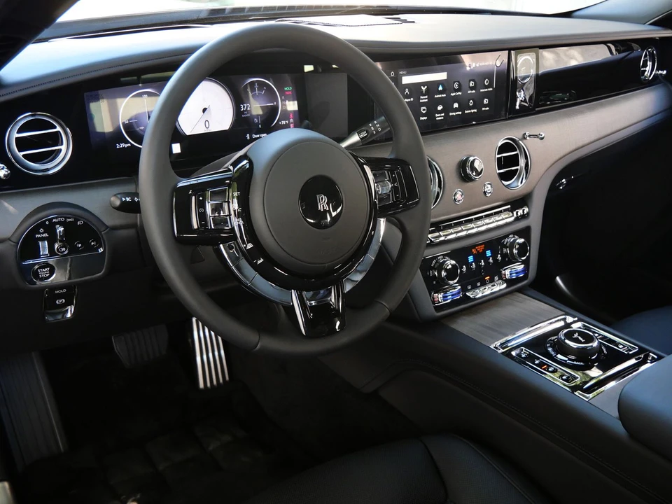 2027 Rolls-Royce Ghost 2nd Gen - Image 23 of 31