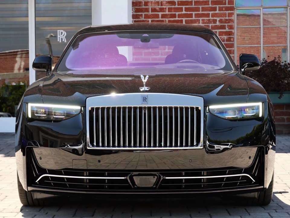 2027 Rolls-Royce Ghost 2nd Gen - Image 5 of 31