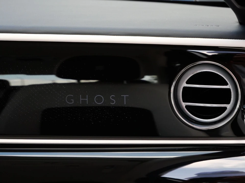 2027 Rolls-Royce Ghost 2nd Gen - Image 27 of 31