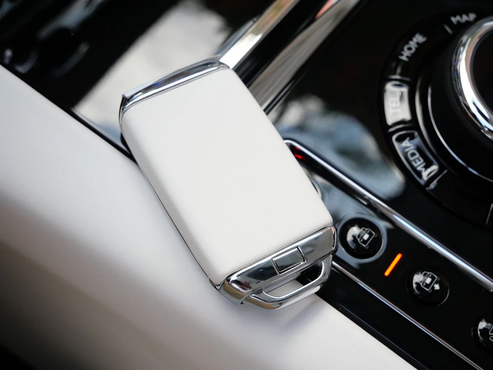 2027 Rolls-Royce Ghost 2nd Gen - Image 14 of 31